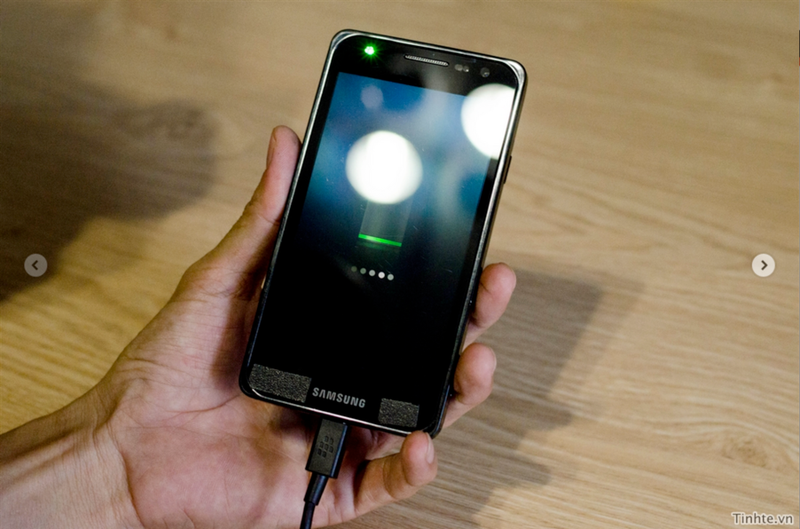 Illustration for article titled Did the Samsung Galaxy SIII Just Show Up in Vietnam?